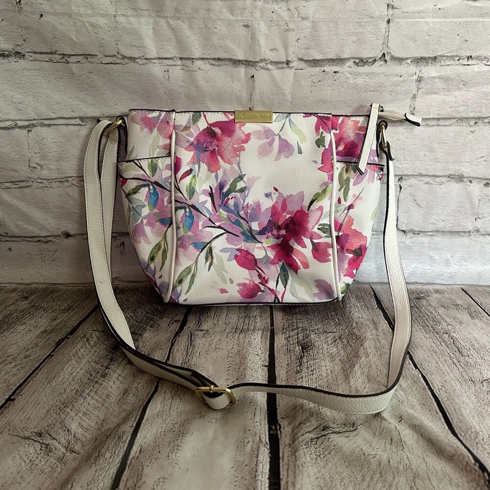 C22 Liz Claiborne Lola Floral Crossbody Bag